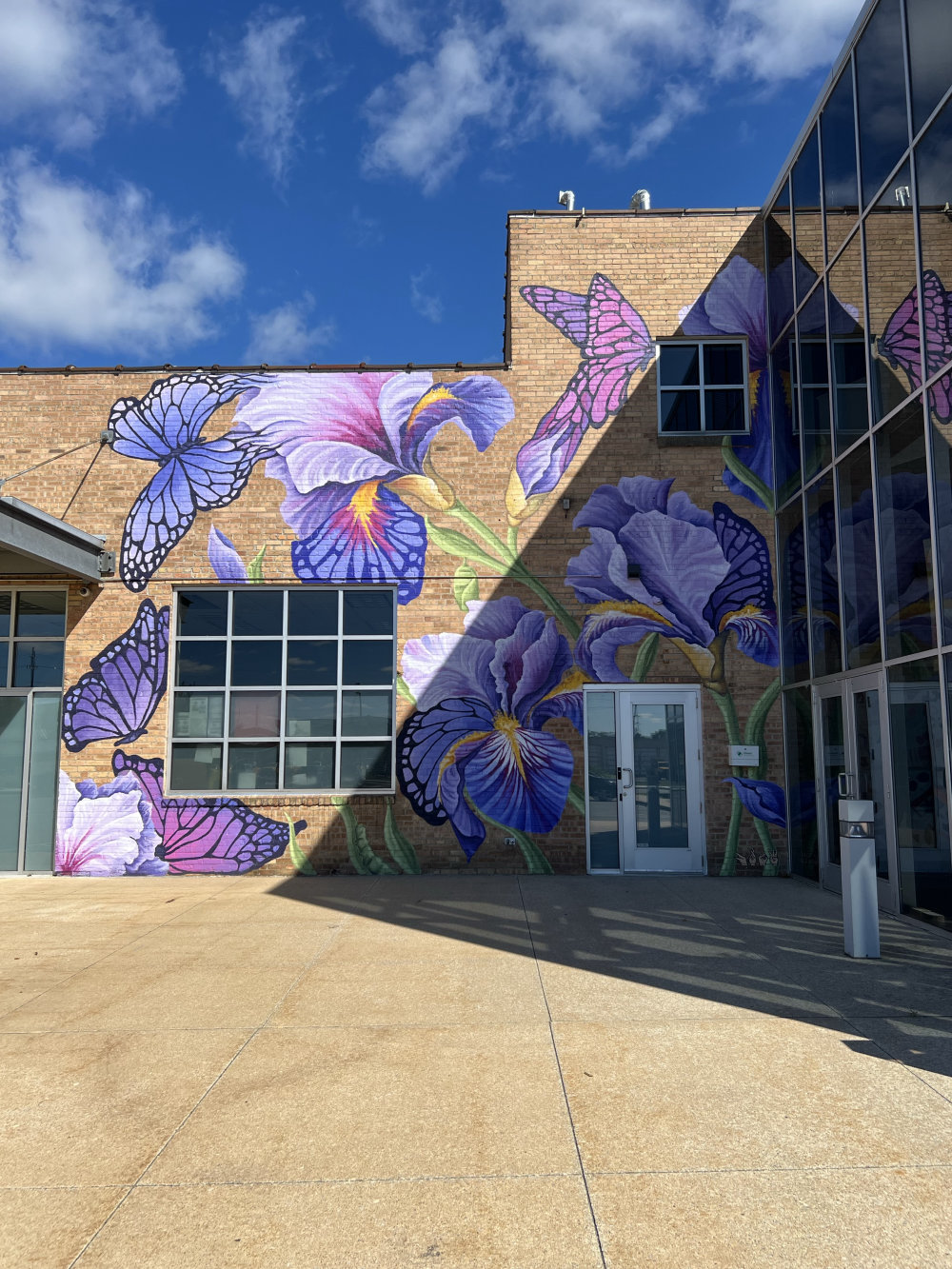 mural in Grand Rapids by artist unknown.