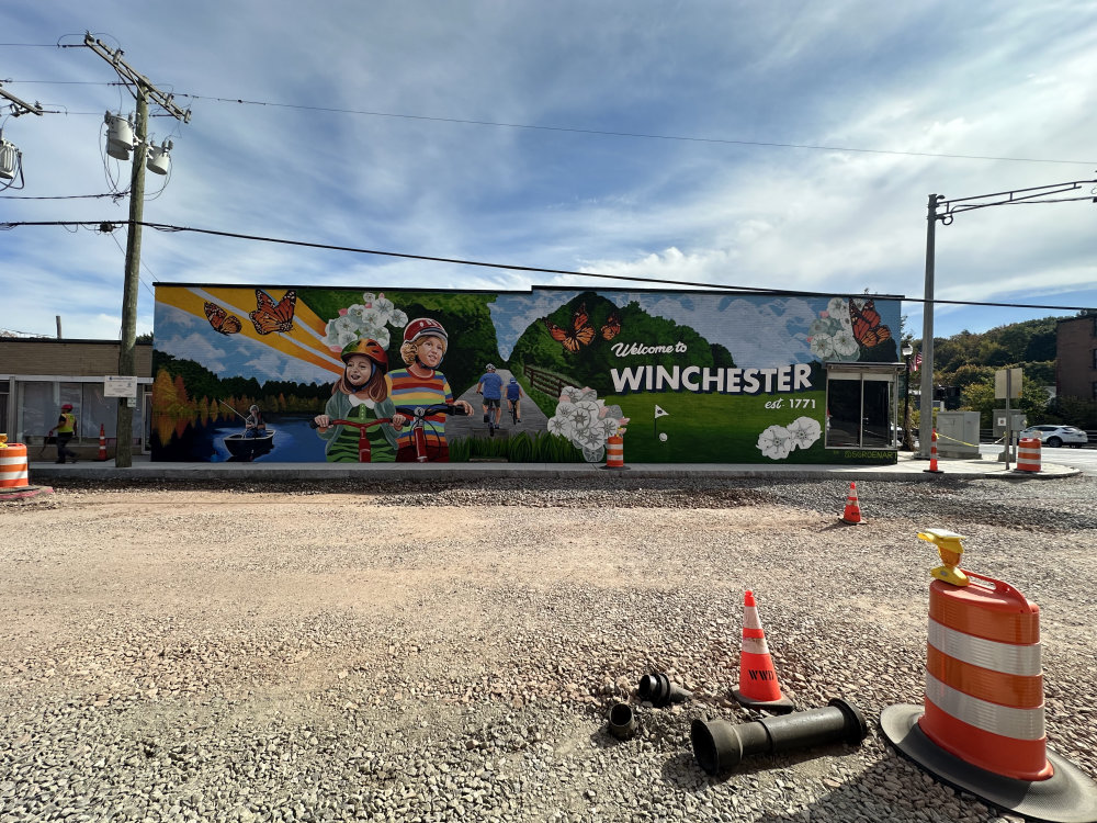 mural in Winsted by artist unknown.