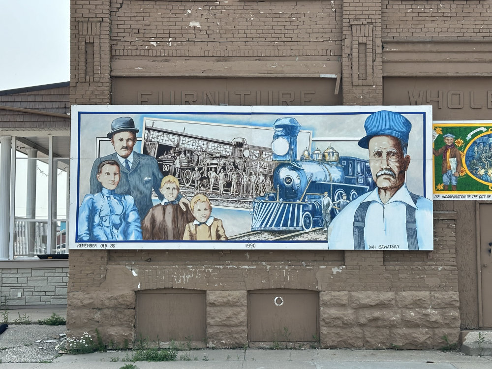 mural in Moose Jaw by artist unknown.