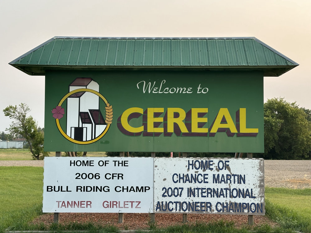 mural in Cereal by artist unknown.