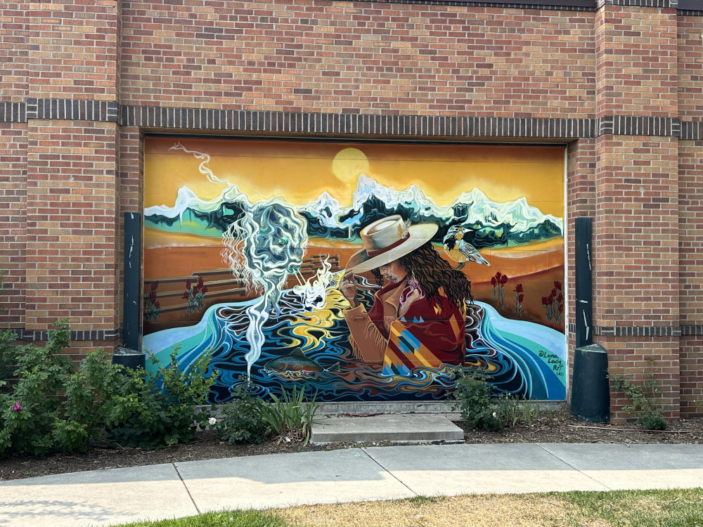 mural in Gillette by artist unknown.