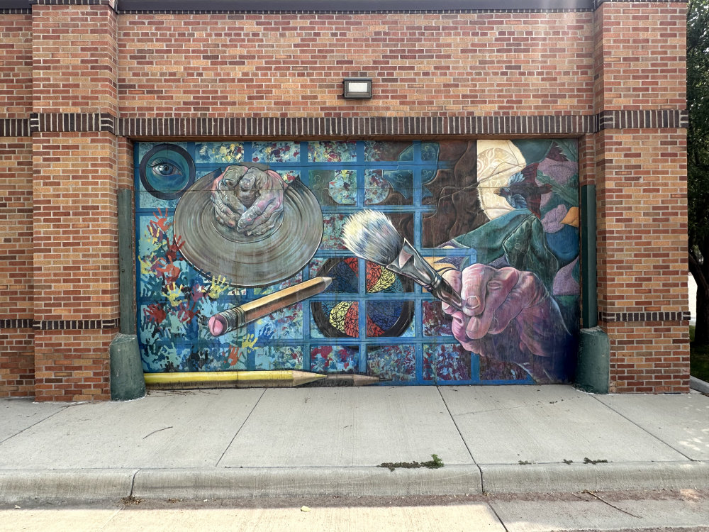 mural in Gillette by artist unknown.