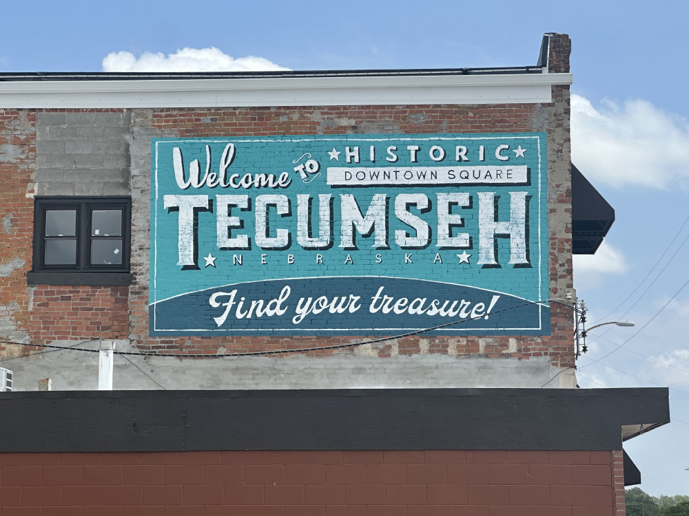 mural in Tecumseh by artist unknown.