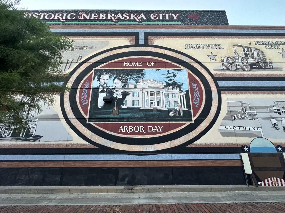 mural in Nebraska City by artist unknown.