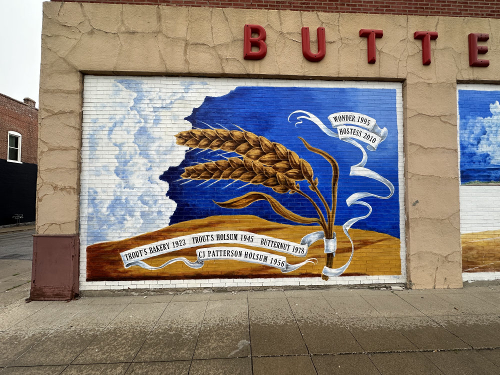 mural in Boonville by artist unknown.