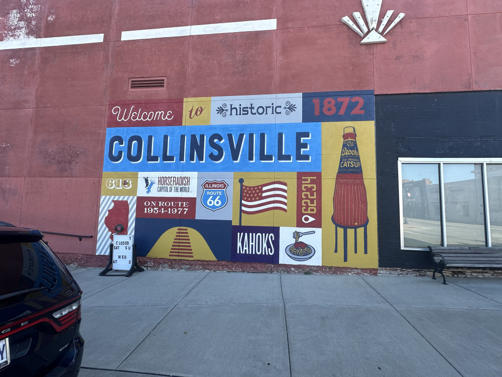 mural in Collinsville by artist unknown.