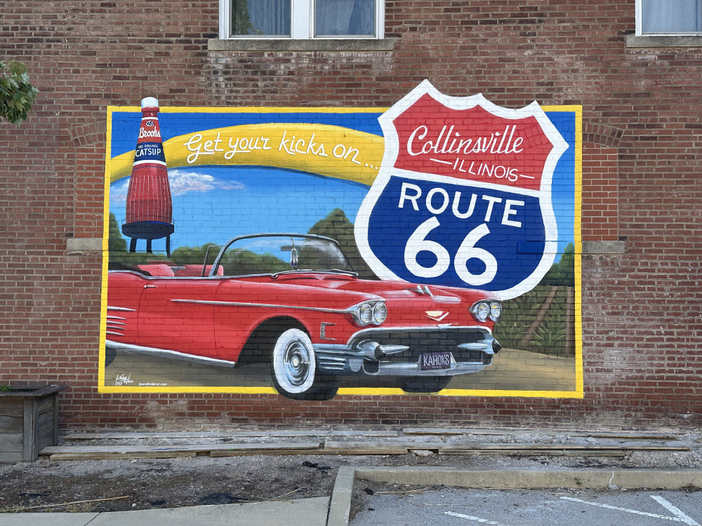 mural in Collinsville by artist unknown.