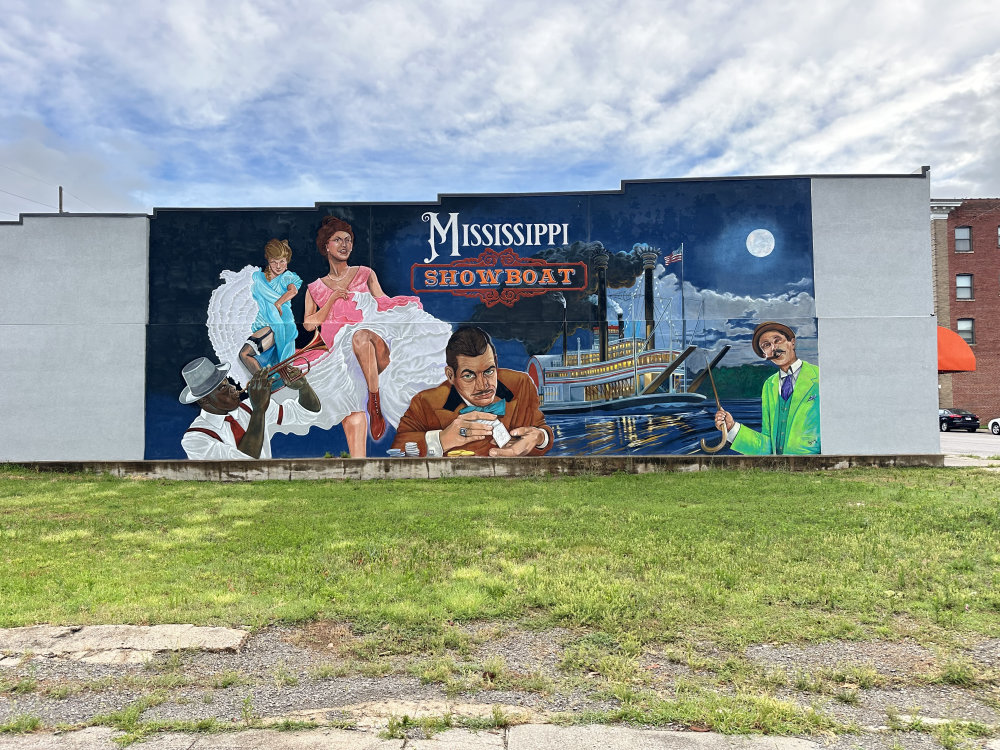 mural in Hannibal by artist unknown.