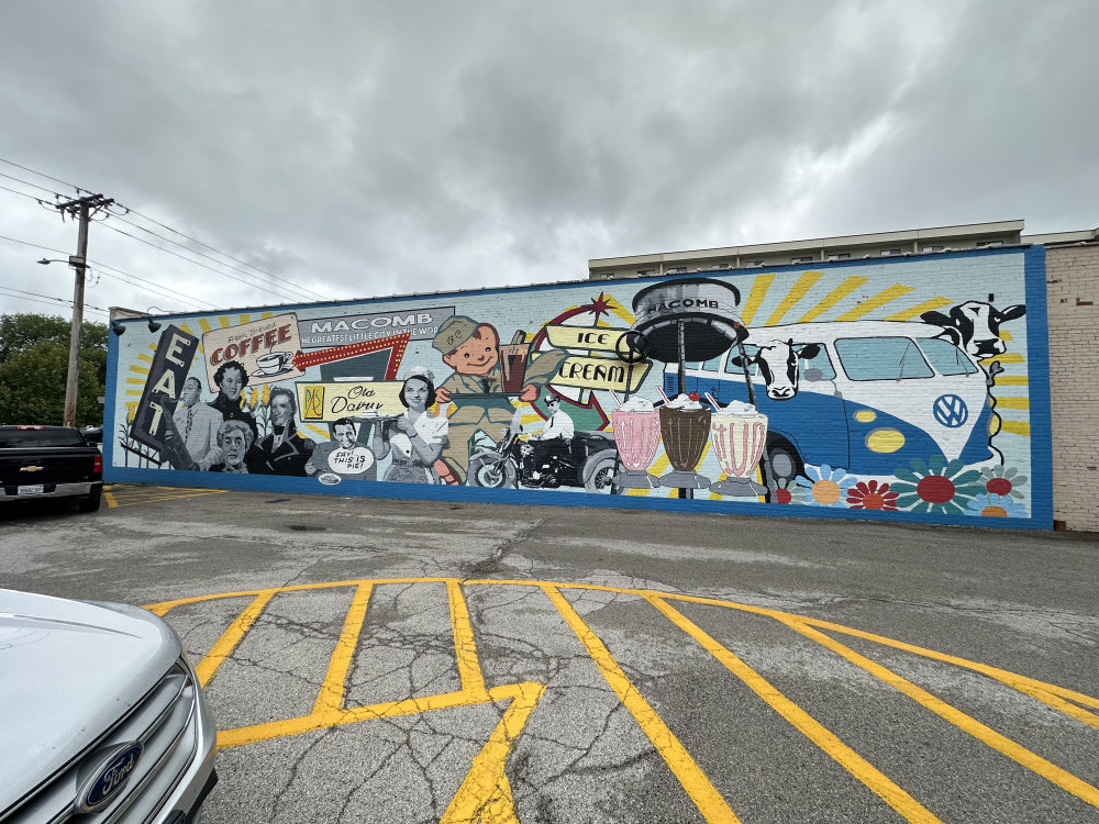 mural in Macomb by artist unknown.