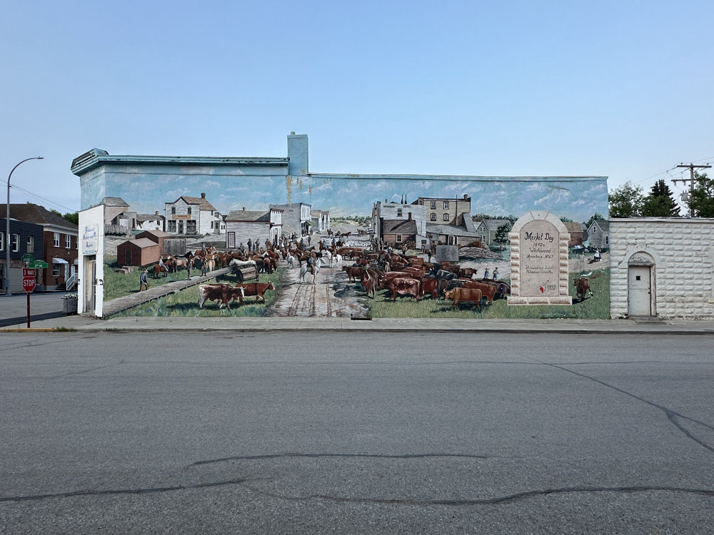 mural in Whitewood by artist unknown.