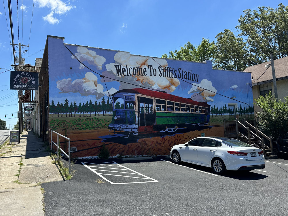 mural in Little Rock by artist unknown.