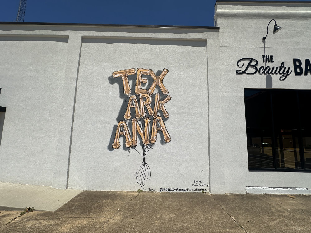 mural in Texarkana by artist unknown.