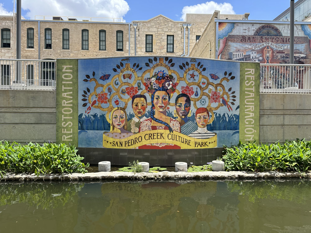 mural in San Antonio by artist unknown.