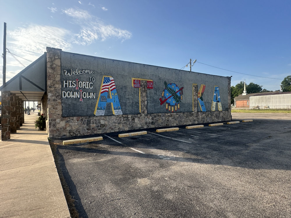 mural in Atoka by artist unknown.