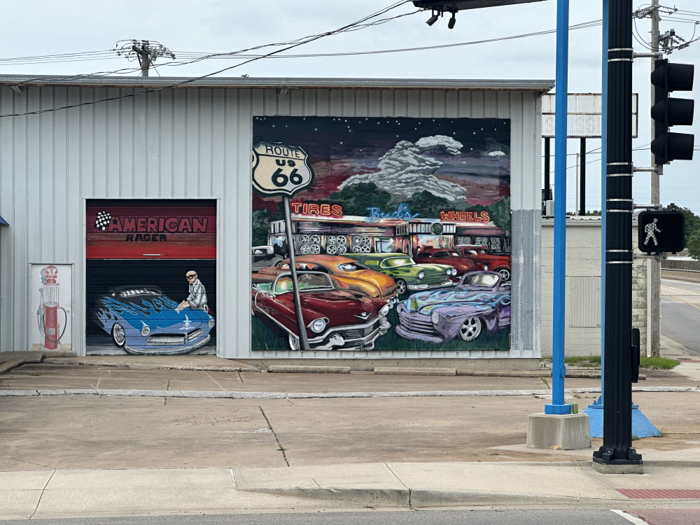 mural in Springfield by artist unknown.