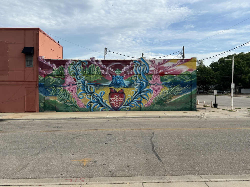 mural in Lincoln by artist unknown.