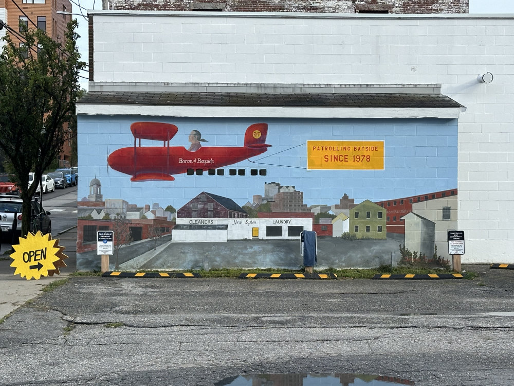 mural in Portland by artist unknown.