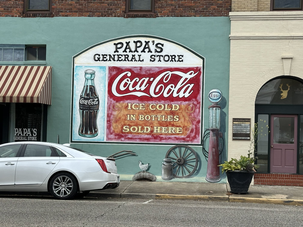 mural in Conway by artist unknown.