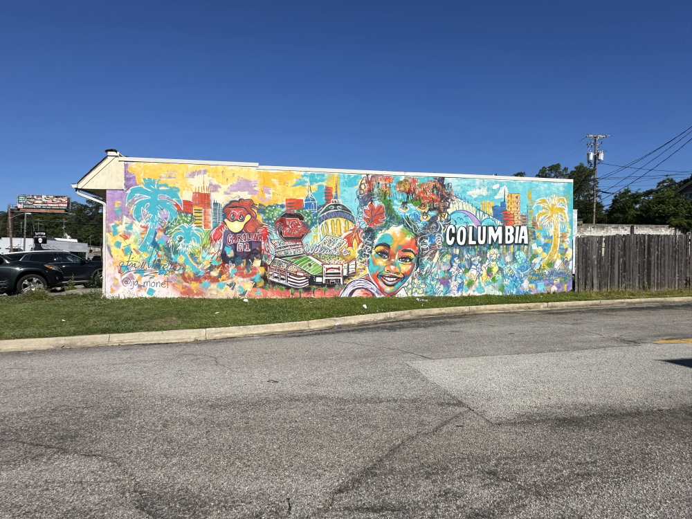 mural in Columbia by artist unknown.