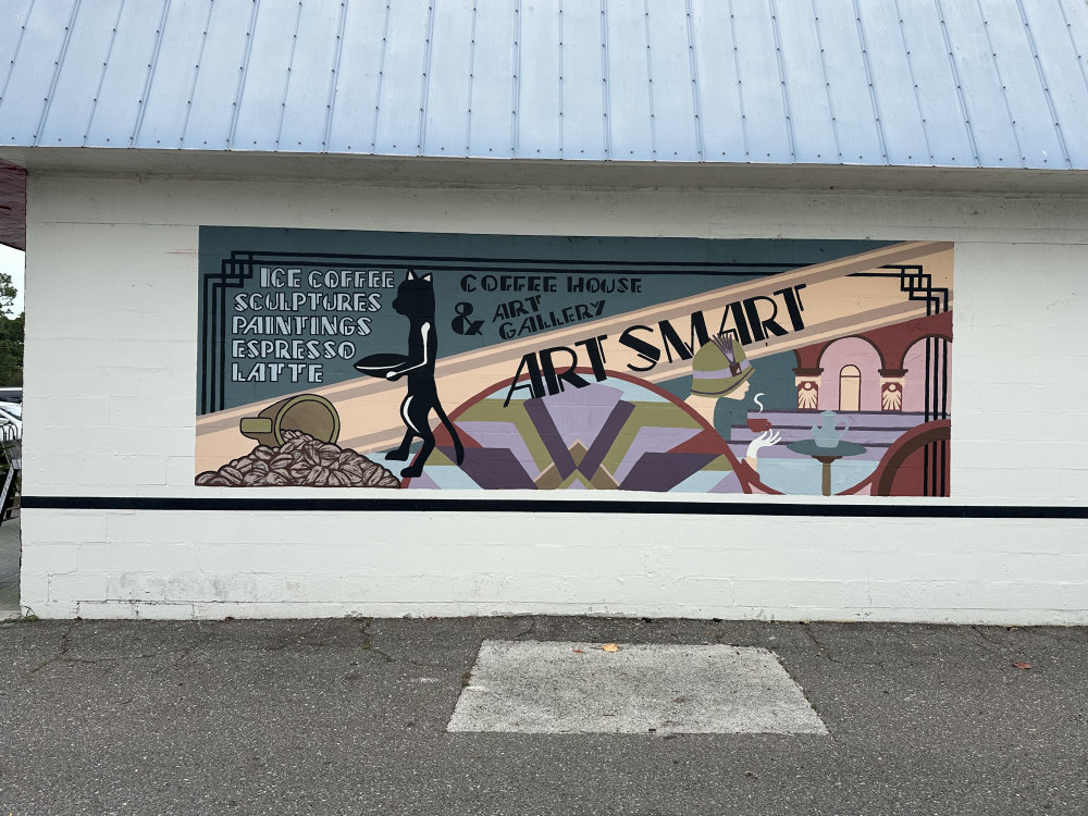 mural in Dunedin by artist unknown.