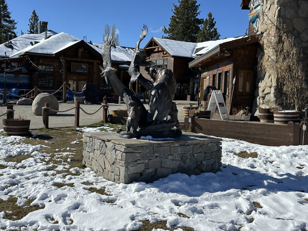 mural in South Lake Tahoe by artist unknown.