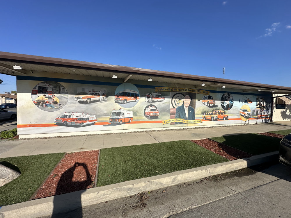 mural in Bakersfield by artist unknown.