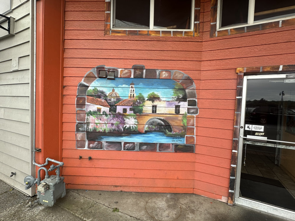 mural in Coos Bay by artist unknown.