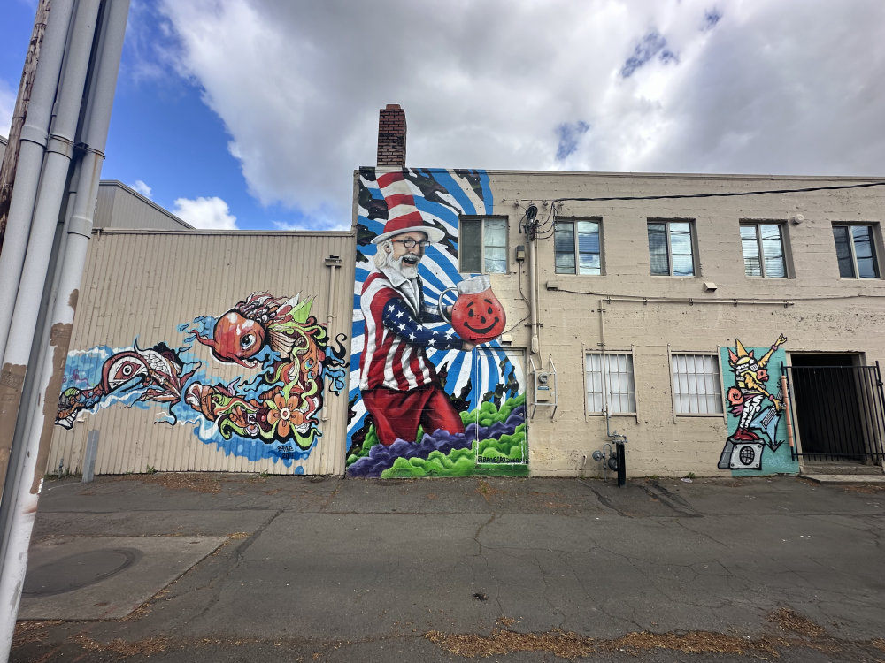 mural in Springfield by artist unknown.