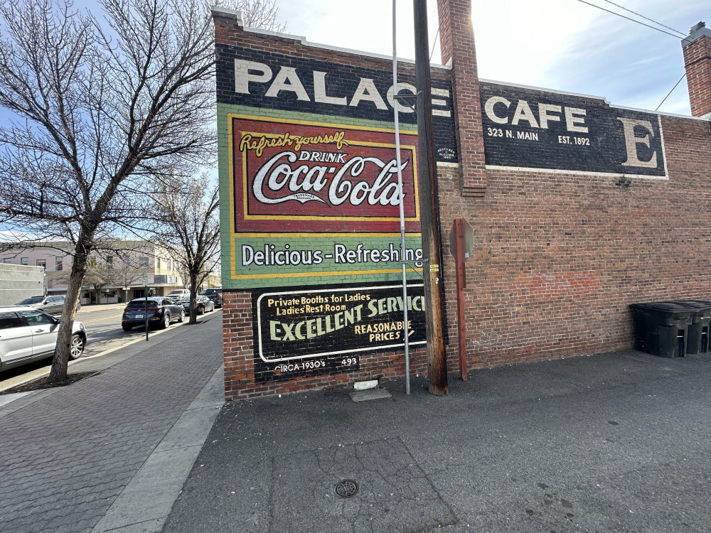 mural in Ellensburg by artist unknown.