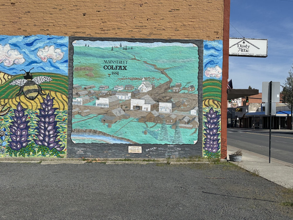 mural in Colfax by artist unknown.