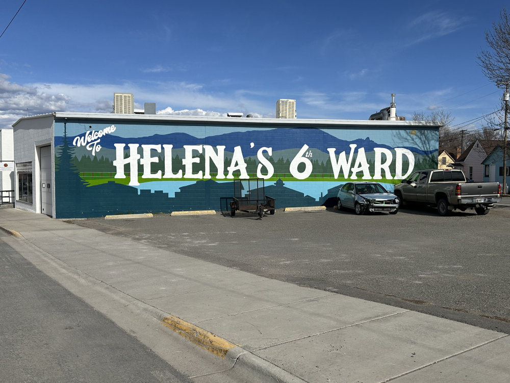 mural in Helena by artist unknown.