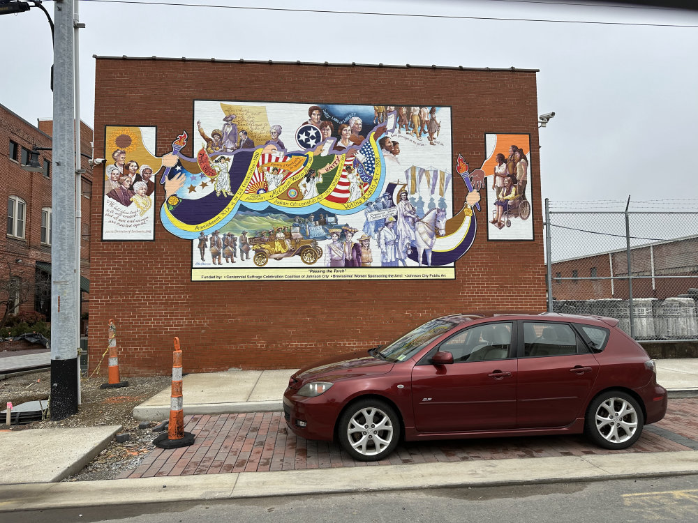 mural in Johnson City by artist unknown.