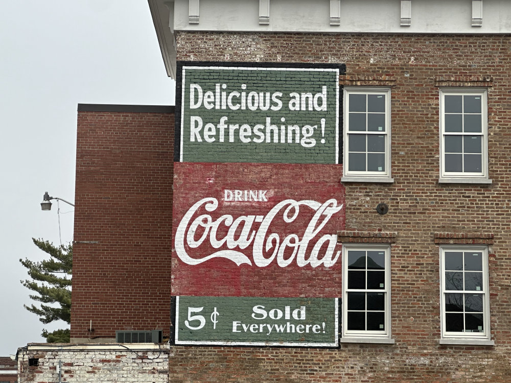 mural in Johnson City by artist unknown.