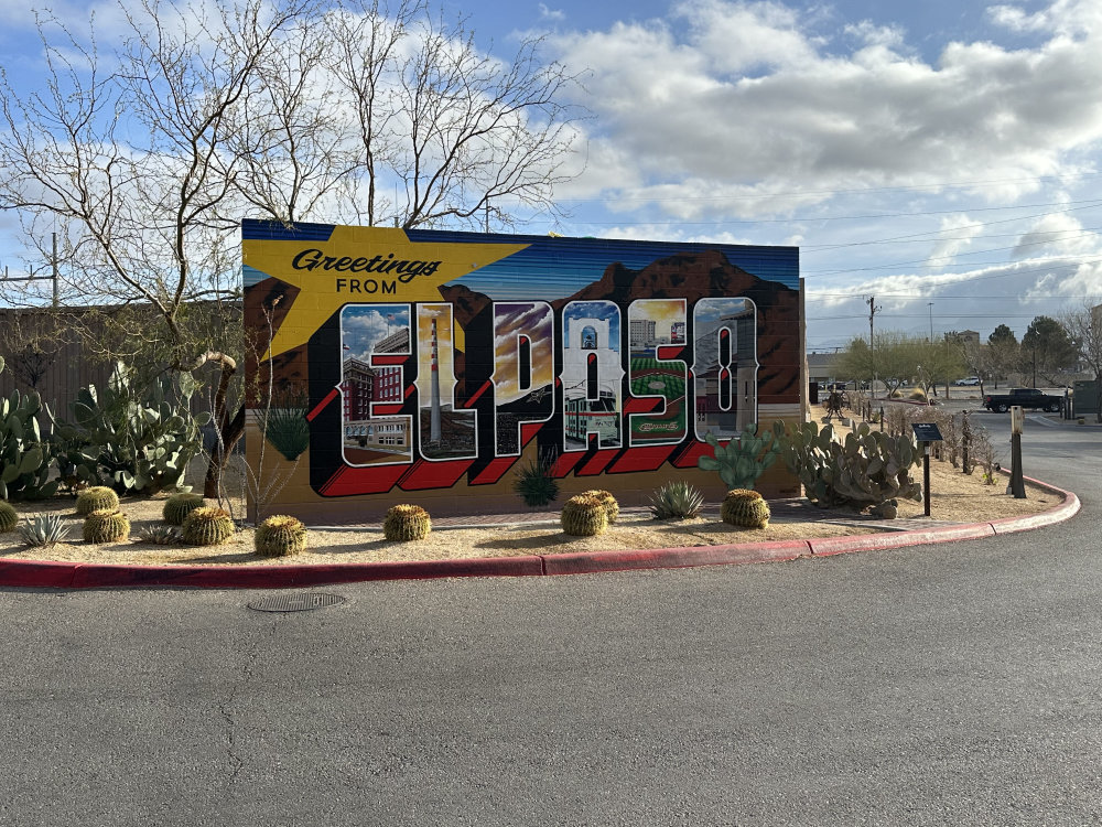 mural in El Paso by artist unknown.