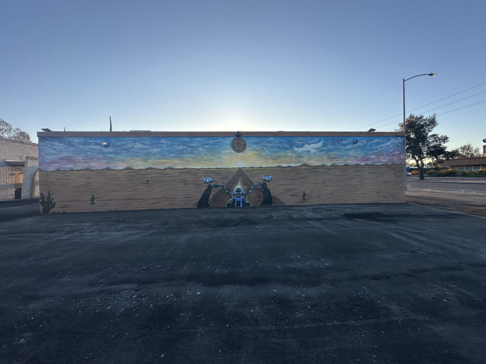 mural in Tucson by artist unknown.