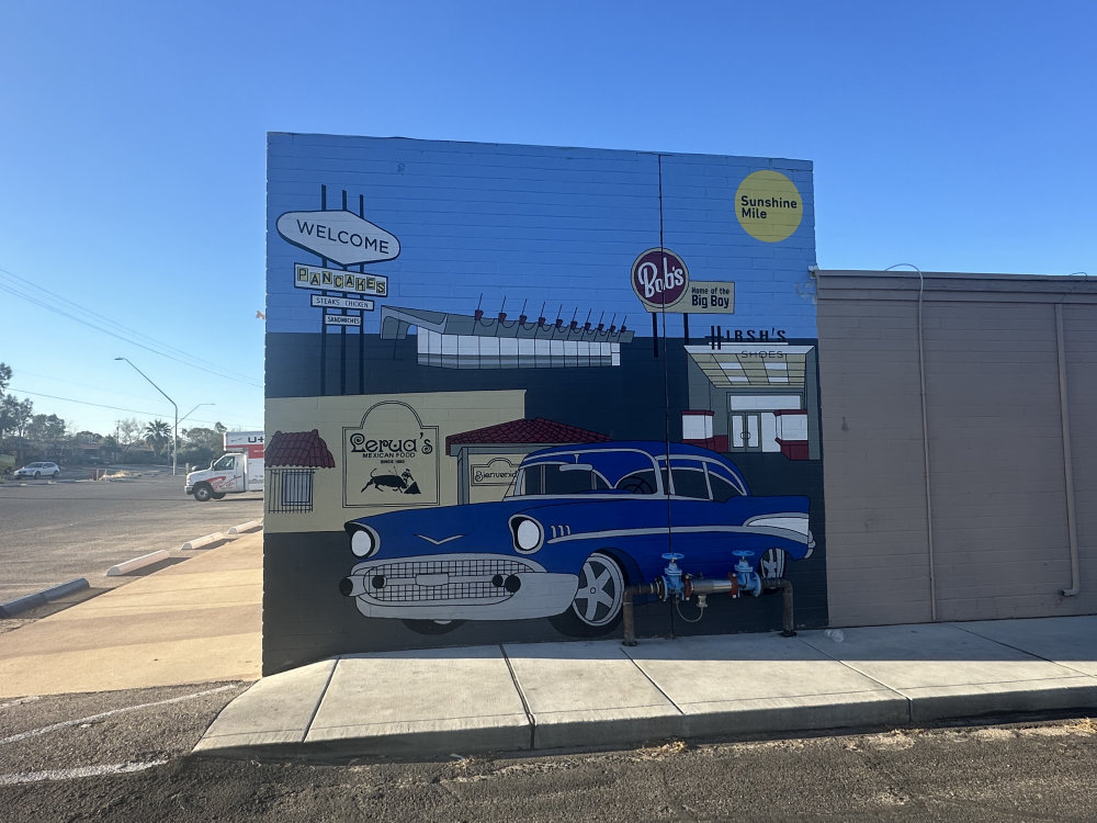 mural in Tucson by artist unknown.