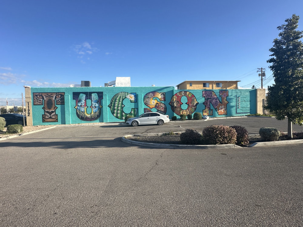 mural in Tucson by artist unknown.