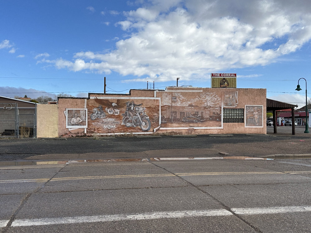 mural in Holbrook by artist unknown.