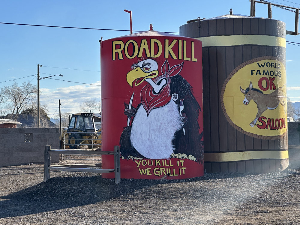 mural in Seligman by artist unknown.