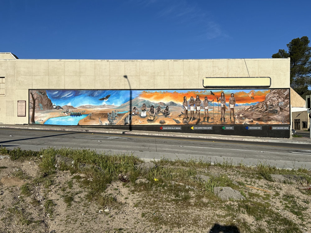 mural in Barstow by artist unknown.