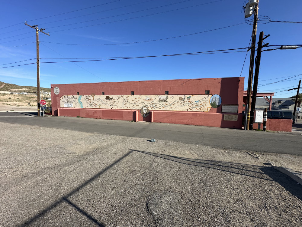 mural in Barstow by artist unknown.