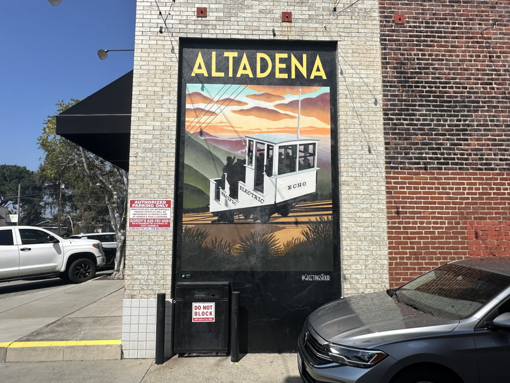 mural in Altadena by artist unknown.