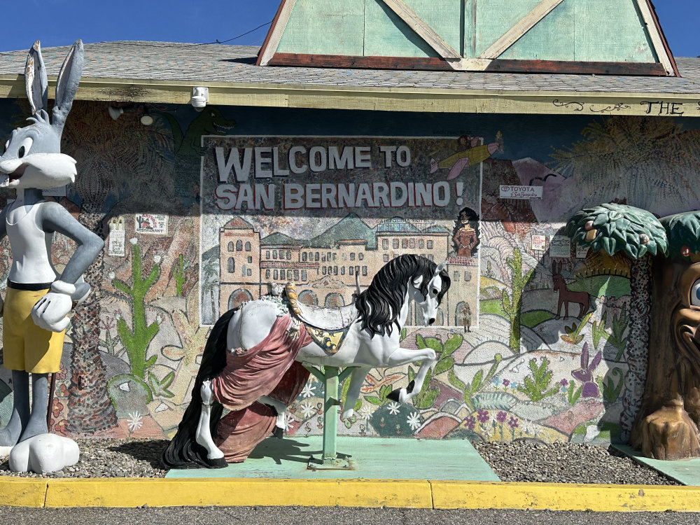 mural in San Bernardino by artist unknown.