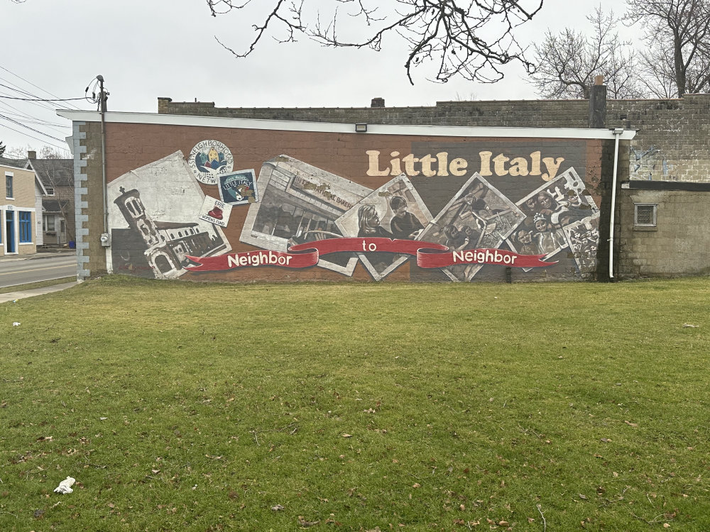 mural in Erie by artist unknown.