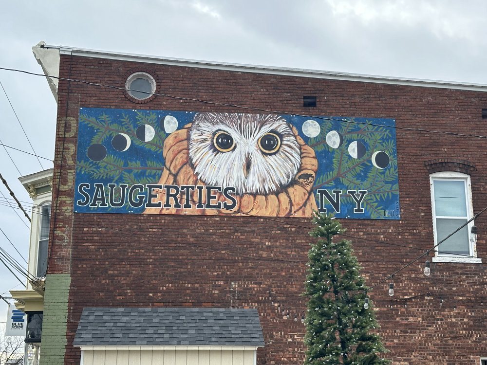 mural in Saugerties by artist unknown.