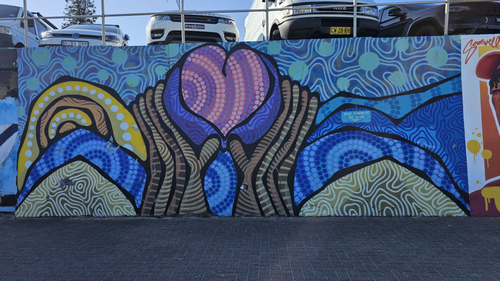 mural in Bondi Beach by artist unknown.