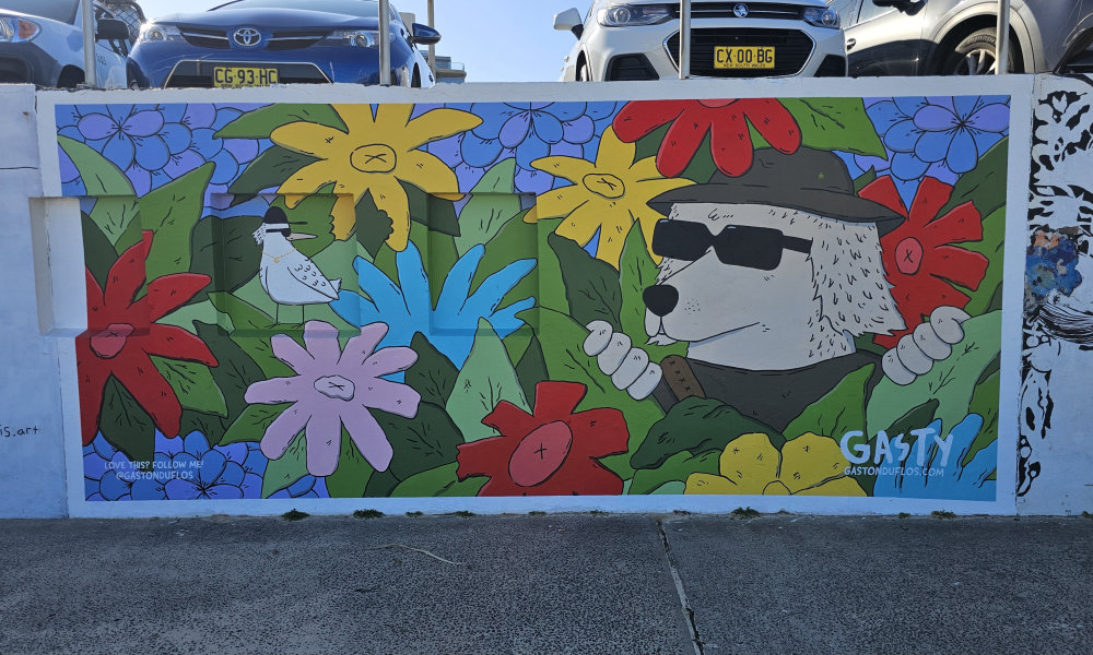 mural in Bondi Beach by artist unknown.