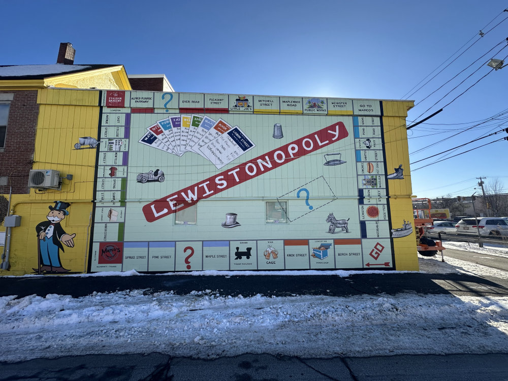 mural in Lewiston by artist unknown.