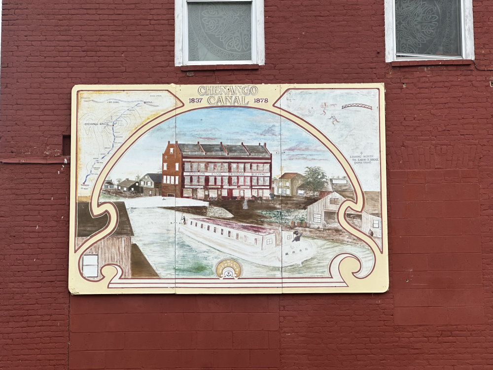 mural in Hamilton by artist unknown.