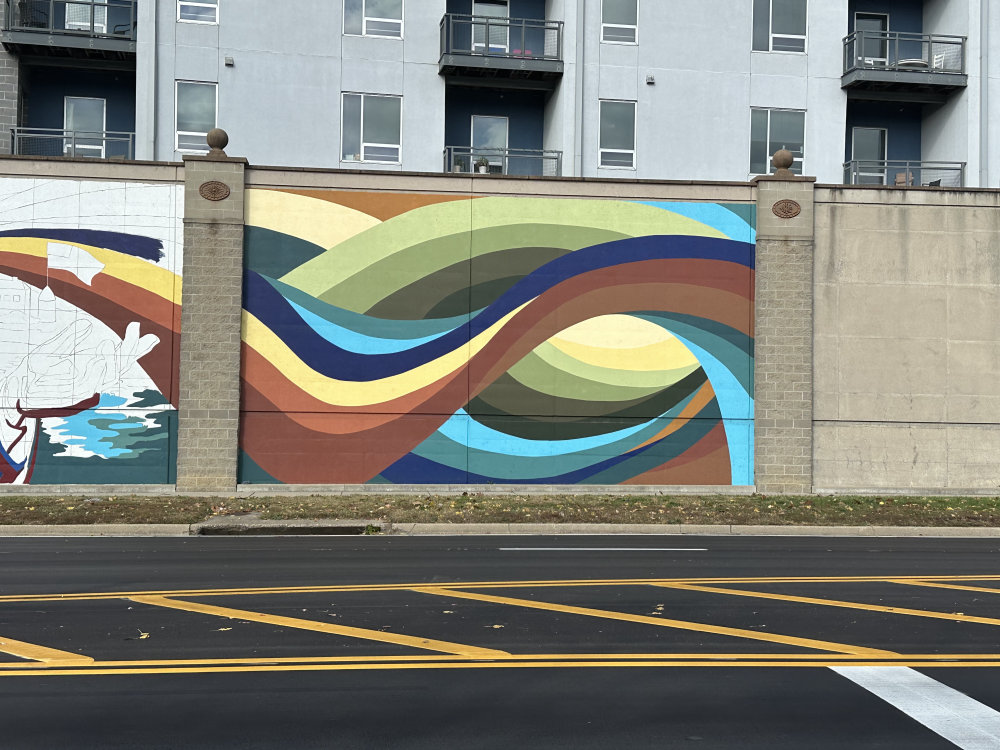 mural in Newport by artist unknown.